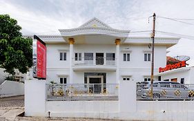 RedDoorz Syariah near Transmart Lampung